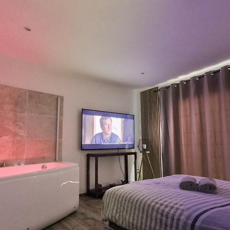 Bel Appartement Rdc Detente Balneo & Cine & Terrasse Proche Centre Gare Amiens Luaran gambar